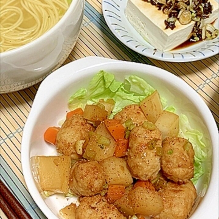 市販の鶏つくねでつくる大根ごろごろだこにんぐ炒め